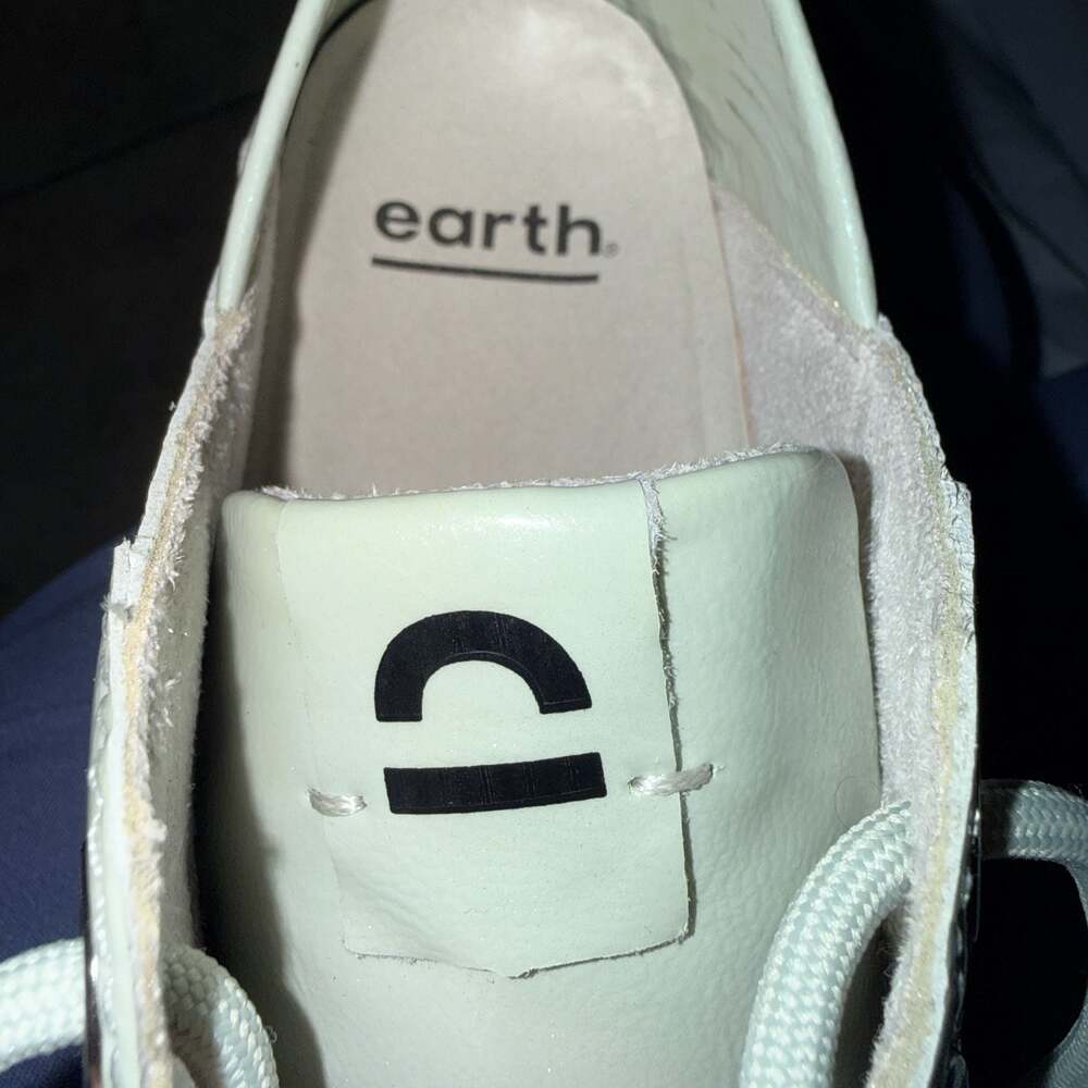 Earth Rosewood Cedarwood Seafoam Leather Sneakers Size 7.5M - Picture 7 of 8